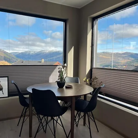 Elegant Ski-in Ski-out Appartement *
